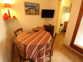 Studio sud calme avec balcon et parking - Proche thermes et centre - FR-1-313-130